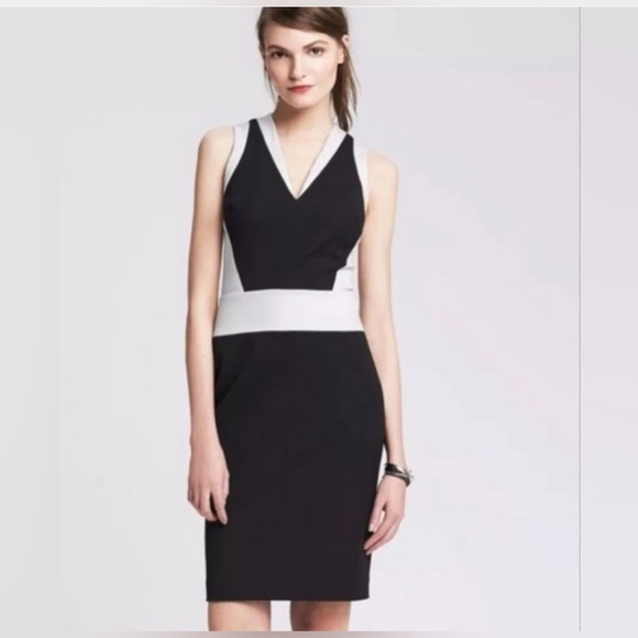 Banana Republic Dresses & Skirts - NWT Banana Republic Black and White Sloan Sheath Dress 8P
